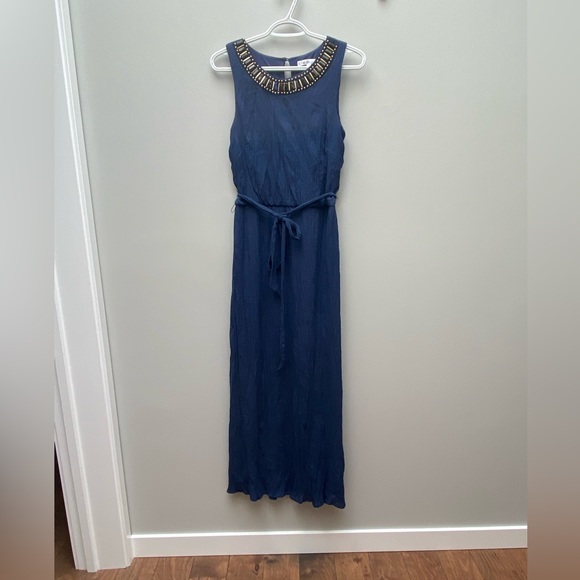 Super cute Cleo navy maxi dress - Picture 1 of 3